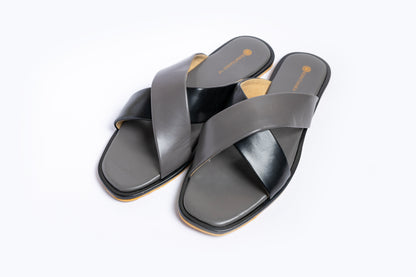 Crisskick - Gray & Black